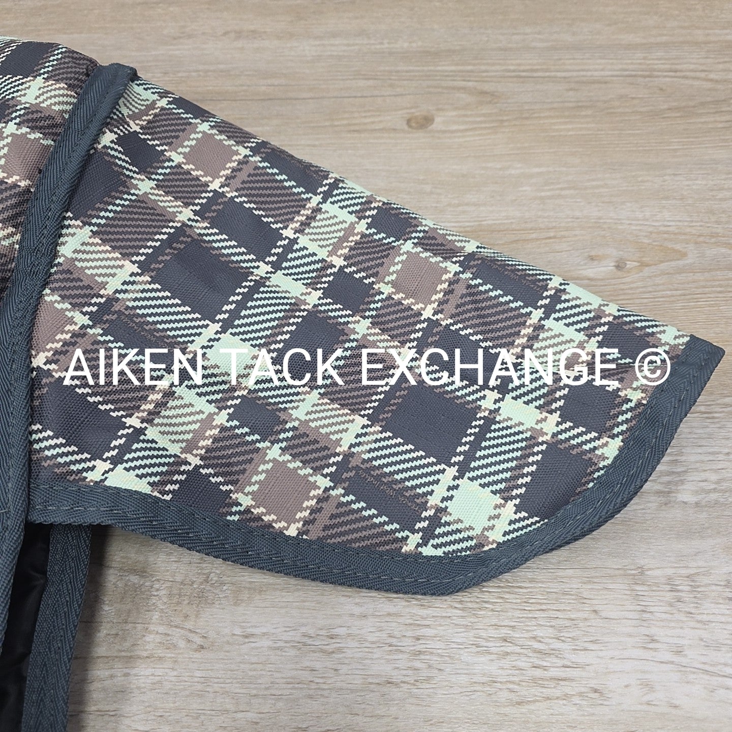 Horze Medium Weight Turnout Blanket, 75"