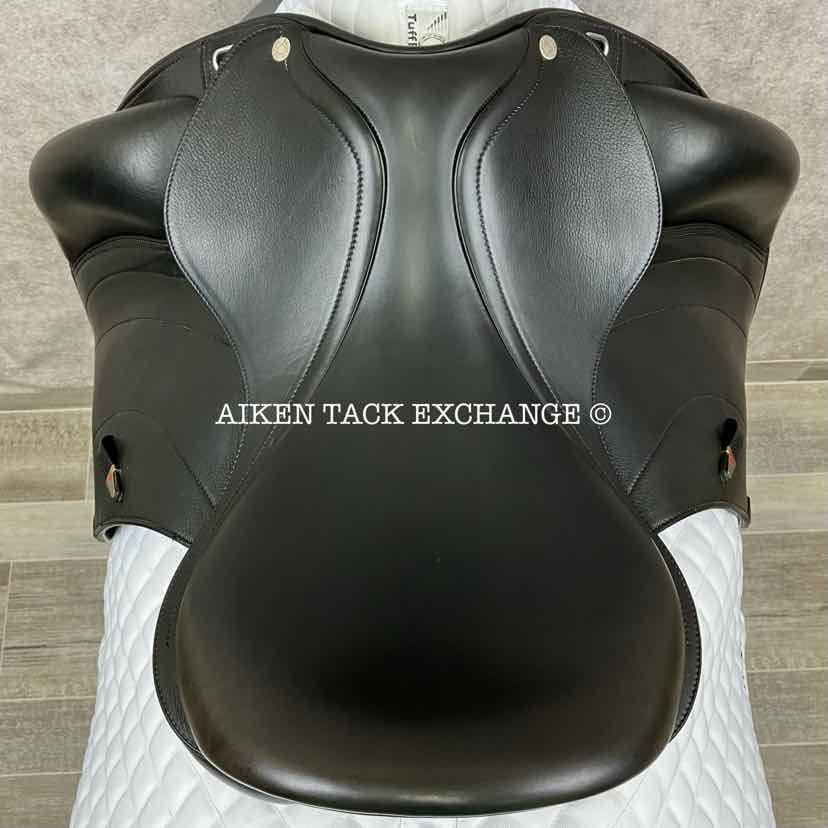 2017 Equipe Olympia Monoflap Dressage Saddle, 17" Seat, Wide Tree, Foam Panels