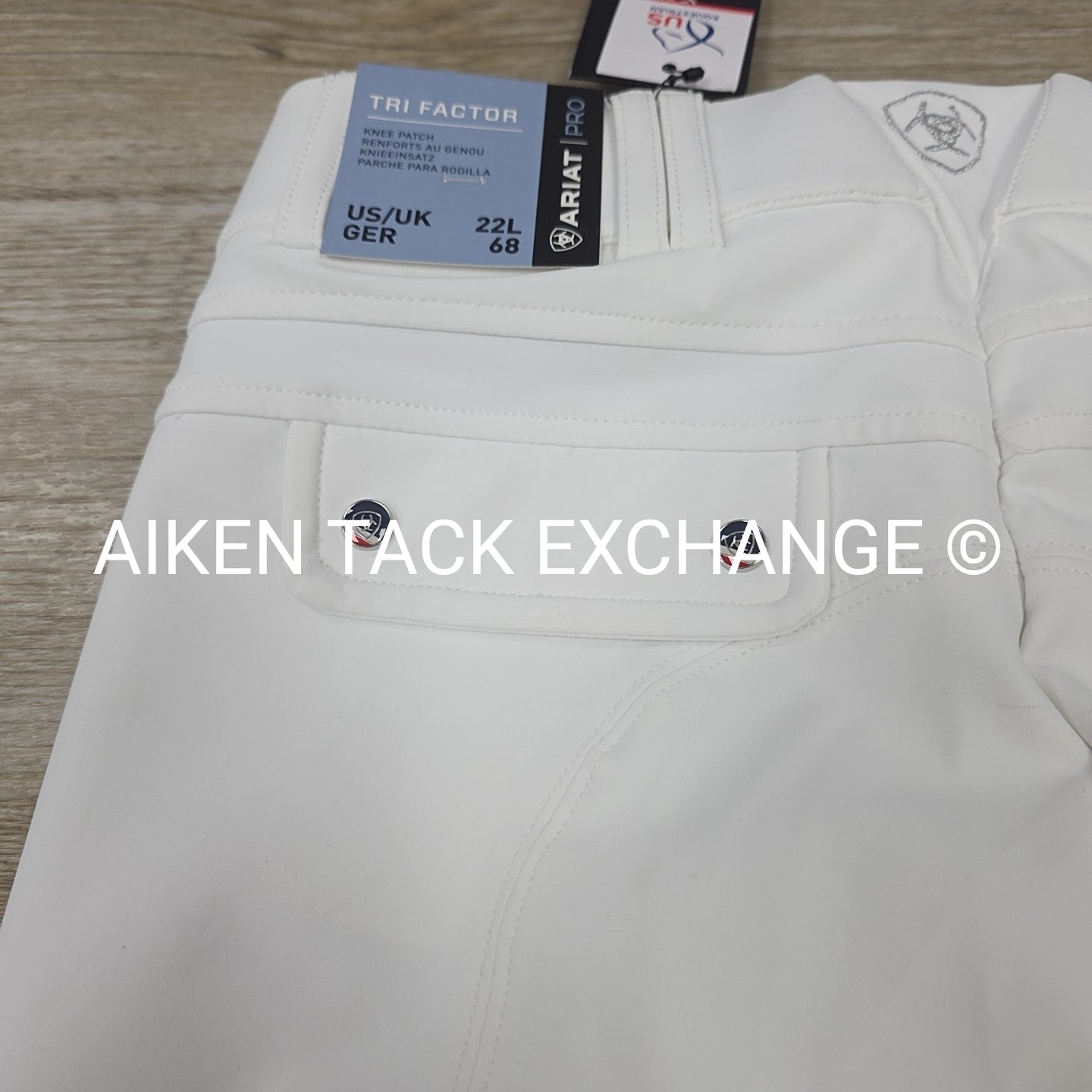 Ariat Tri Factor Silicone Grip Knee Patch Breeches, Size 22 L