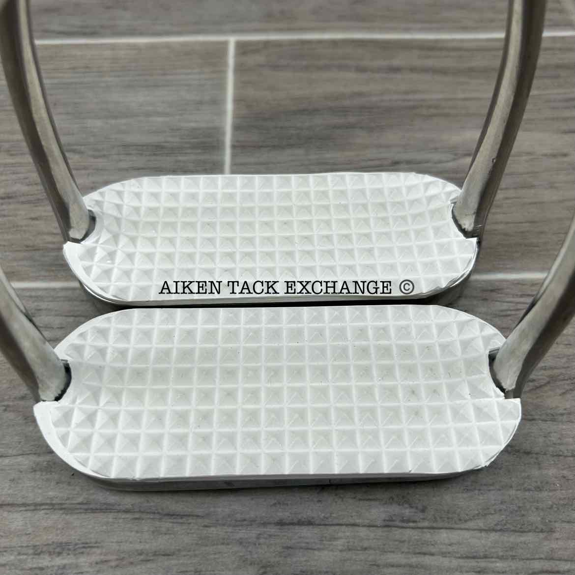 Fillis Stirrup Irons 4.25"