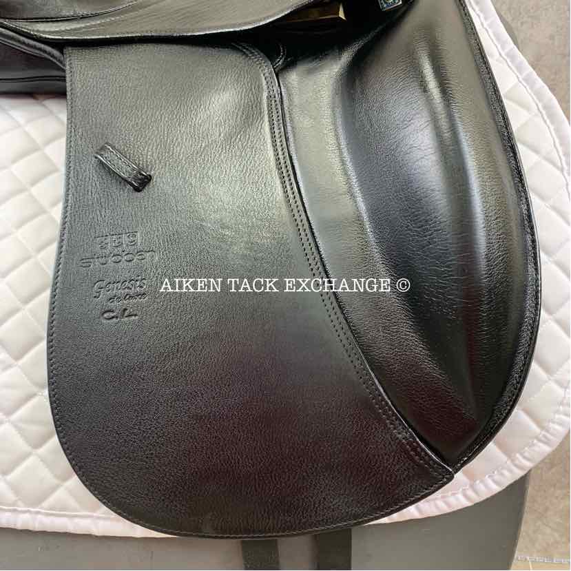 **SOLD** 2012 Stubben Genesis CL Deluxe Dressage Saddle, 17.5" Seat with Biomex, 30 cm Tree - MW , Wool Flocked Panels