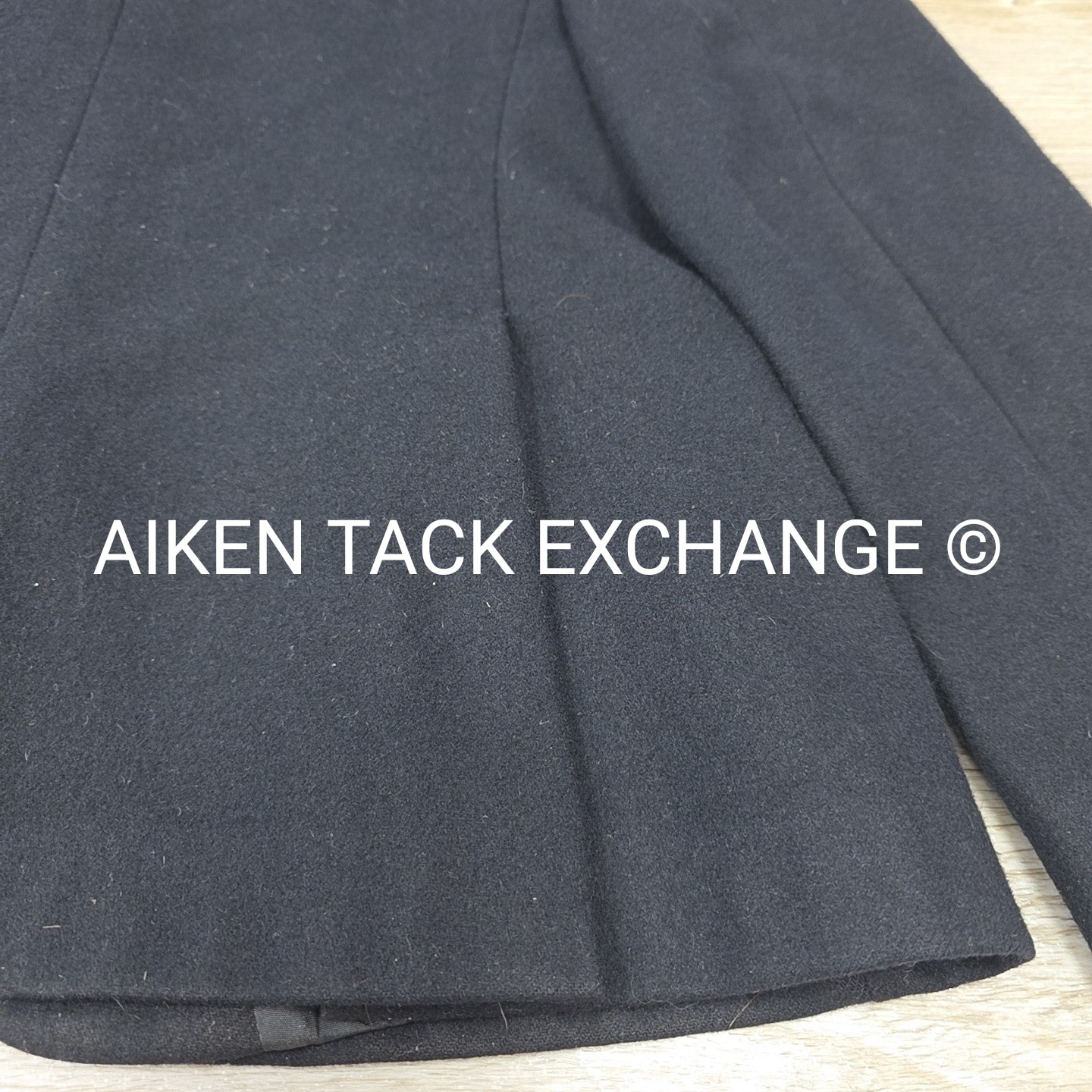 Tri-Umph Wool Hunt Coat, Size 14 Regular