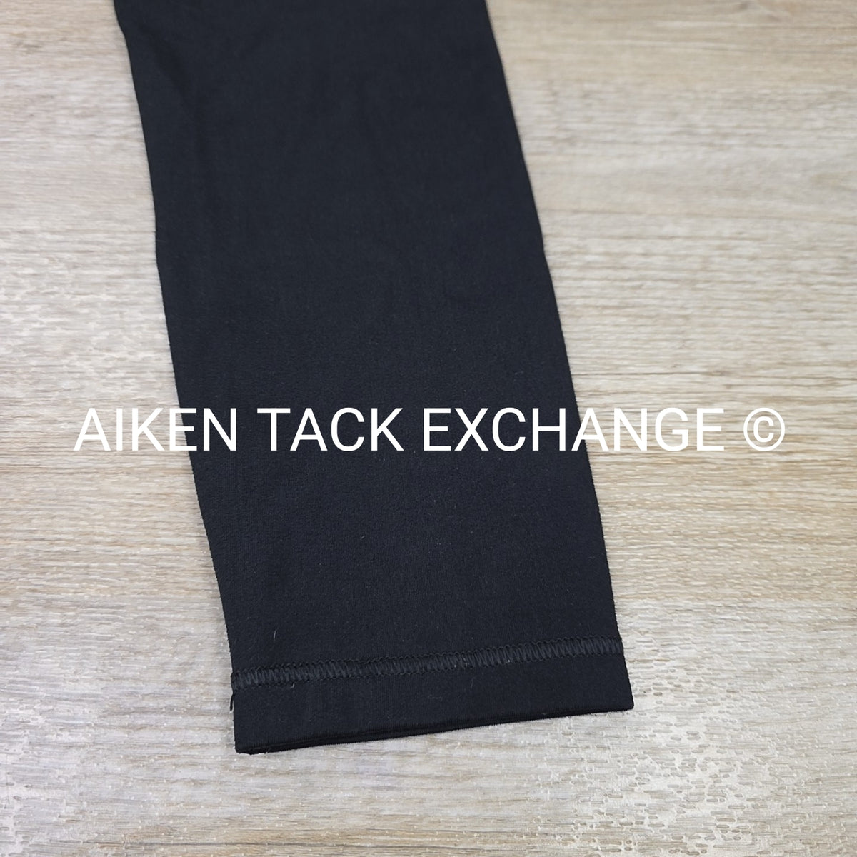 Zobha Leggings, Size Medium