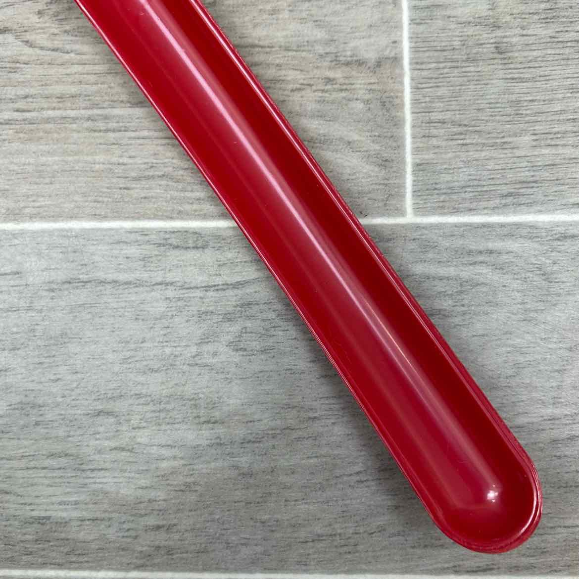 Equi-Essentials Curved Plastic Sweat Scraper, Red, Brand New
