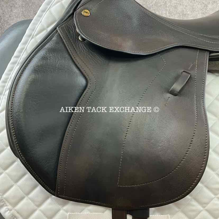 2013 Black Country Solare Jump Saddle, 17.5" Seat, Medium/Medium Wide Tree, Wool Flocked Serge Panels