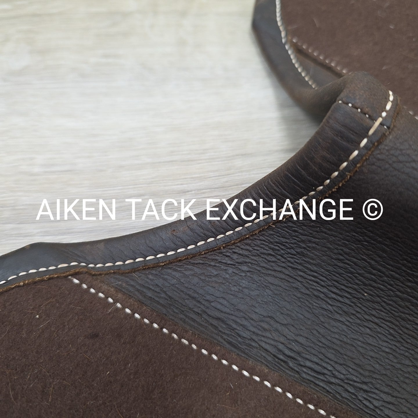 Voltaire Leather & Felt Half Pad