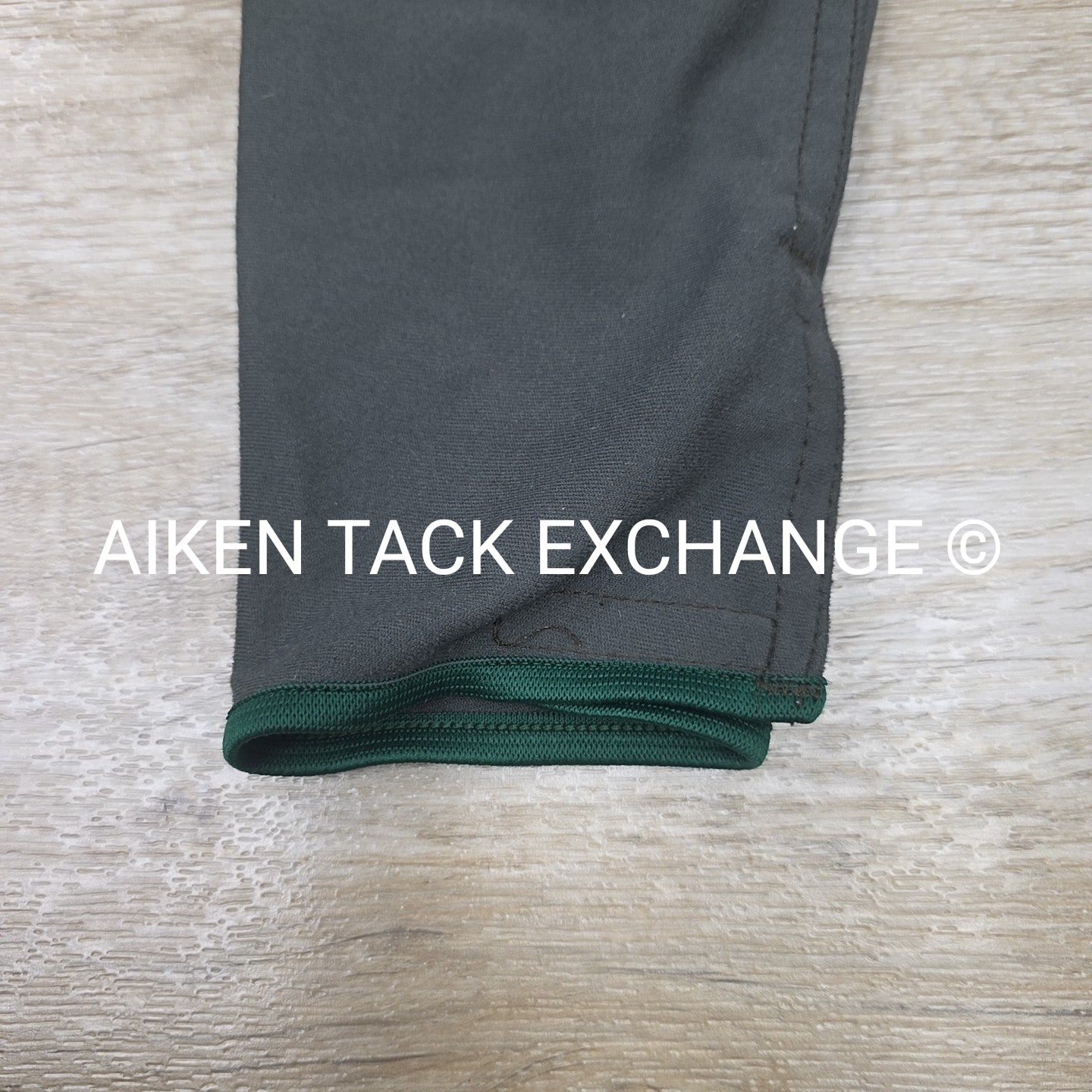 Devon-Aire Knee Patch Breeches, Size 26