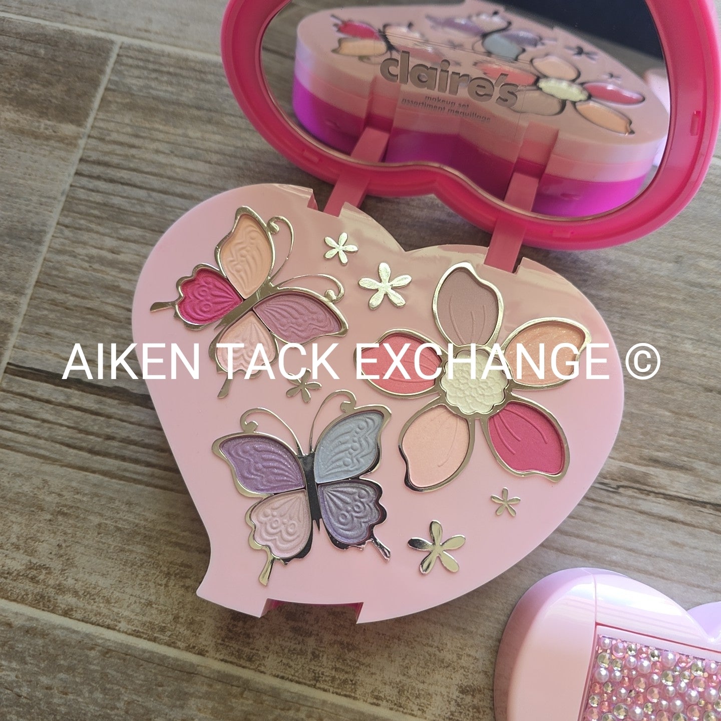 Claire's Beauty Set - 2 Makeup Palettes (1 Large, 1 Small)