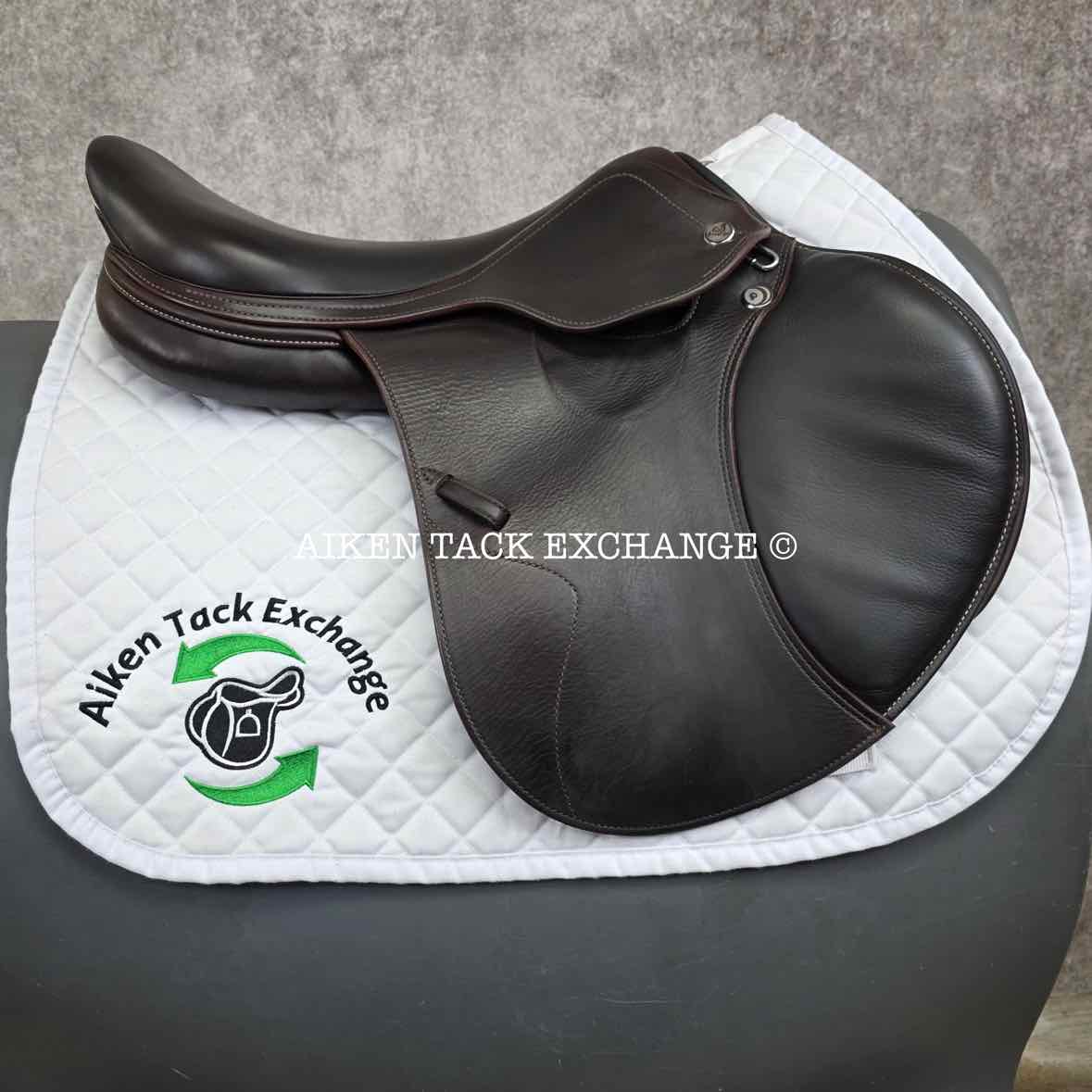 2021 Prestige X-Perience Close Contact Jump Saddle, 17" Seat, 34 Tree - Medium, Wool Flocked Panels