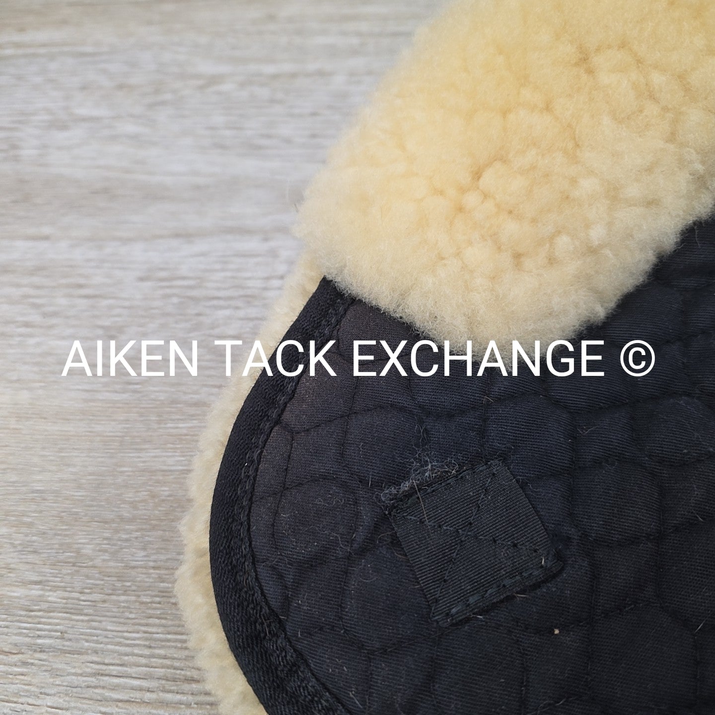 Christ HorseDream Sheepskin Shimmable Half Pad