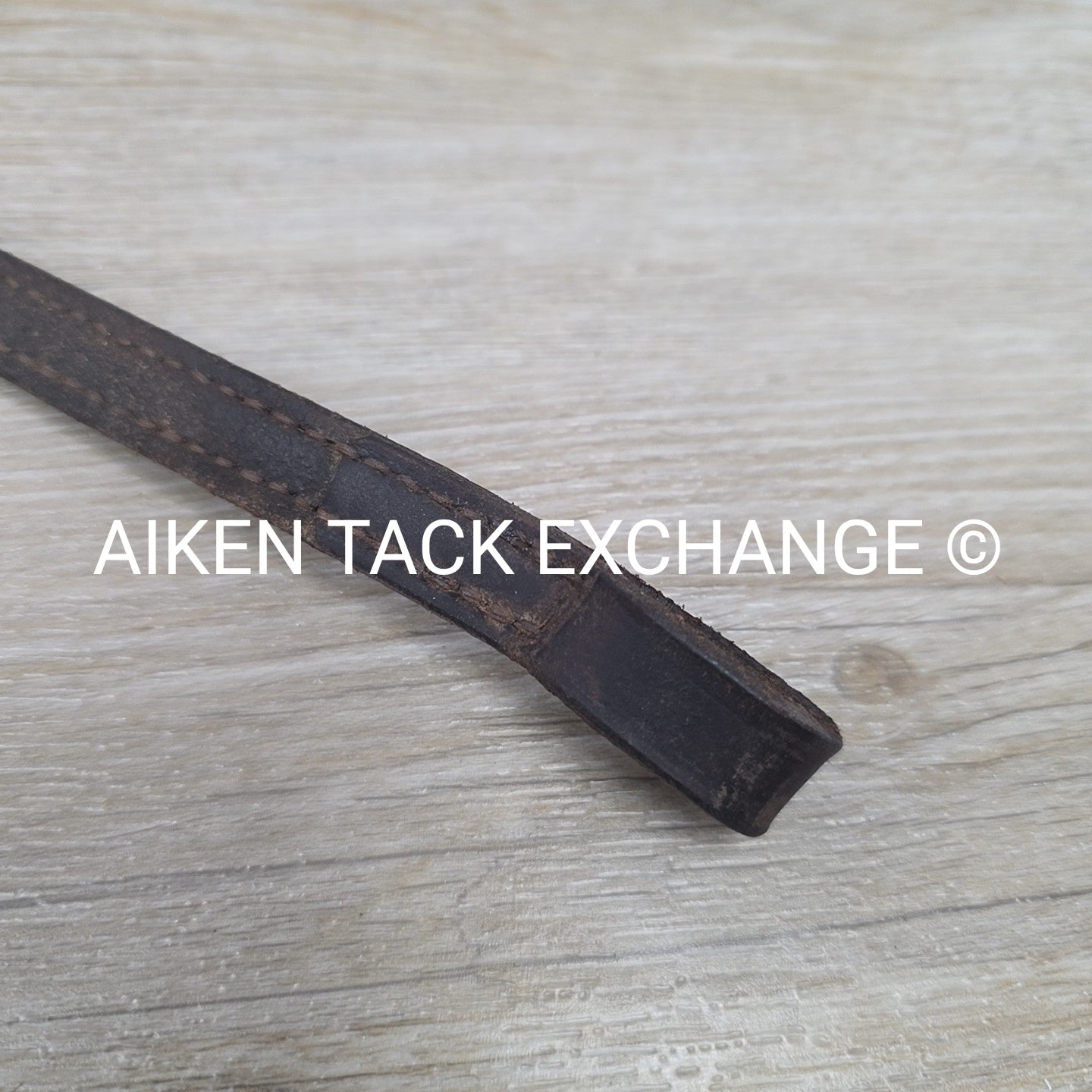 Courbette Plain Raised Browband, Brown, 15"