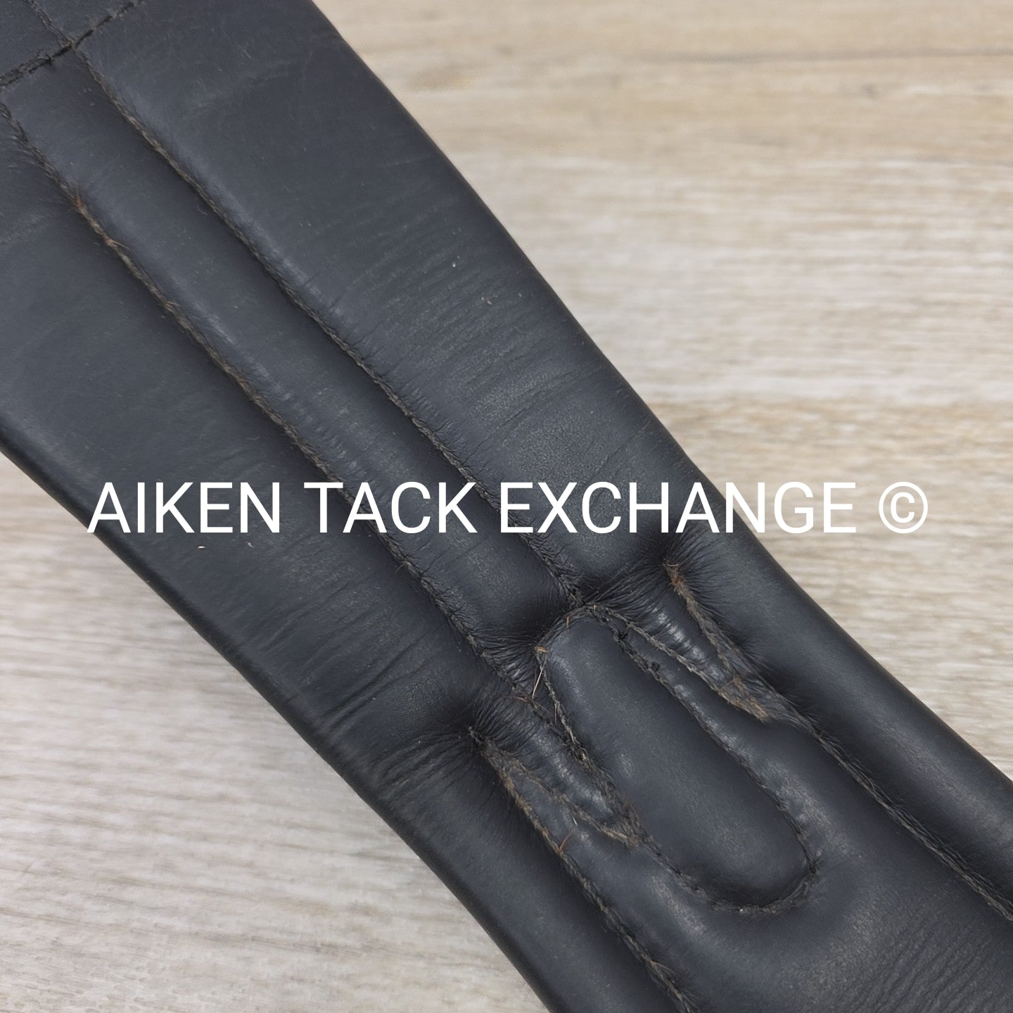 Trilogy Padded Leather Contour Girth, Black, 24"