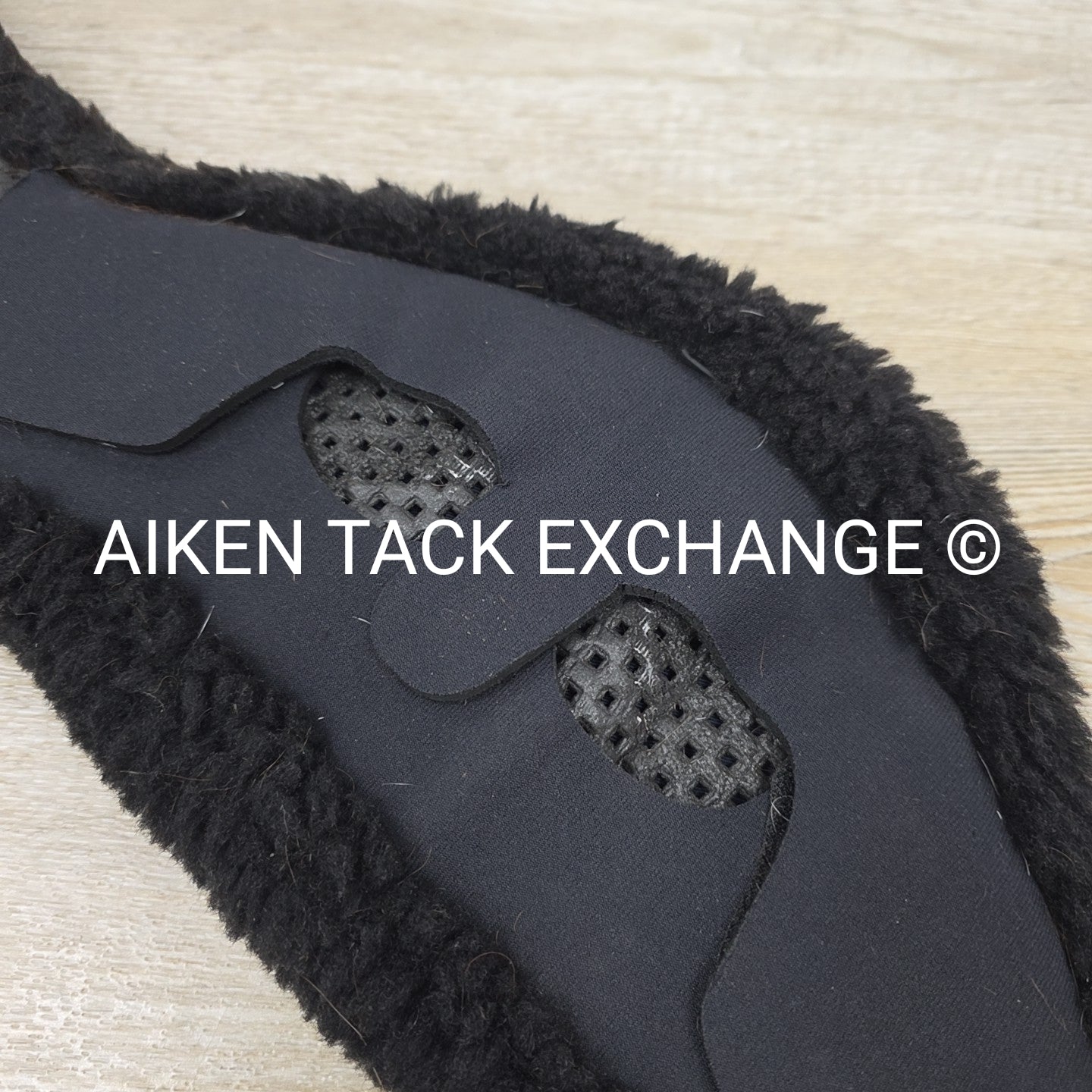Total Saddle Fit Fleece Girth Cover, Black, 28"