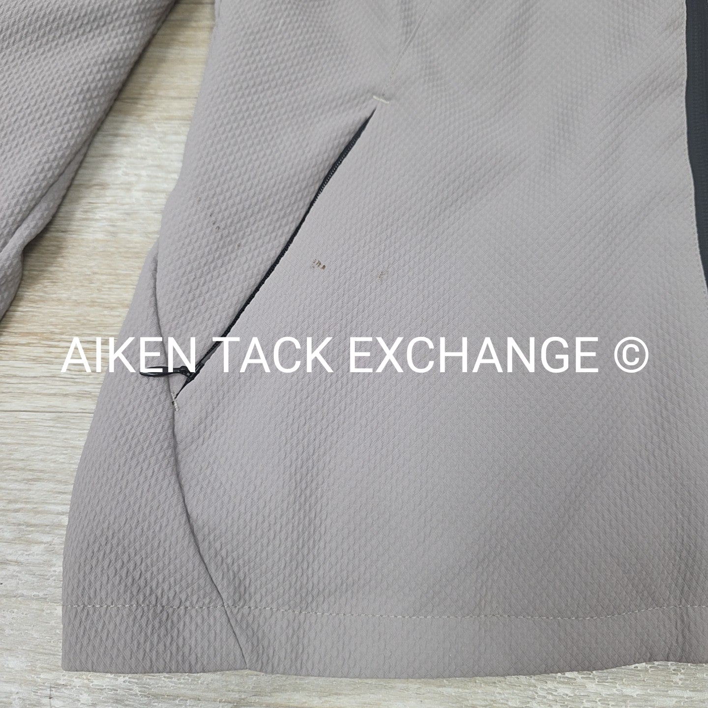 Catago Jacket, Size Medium