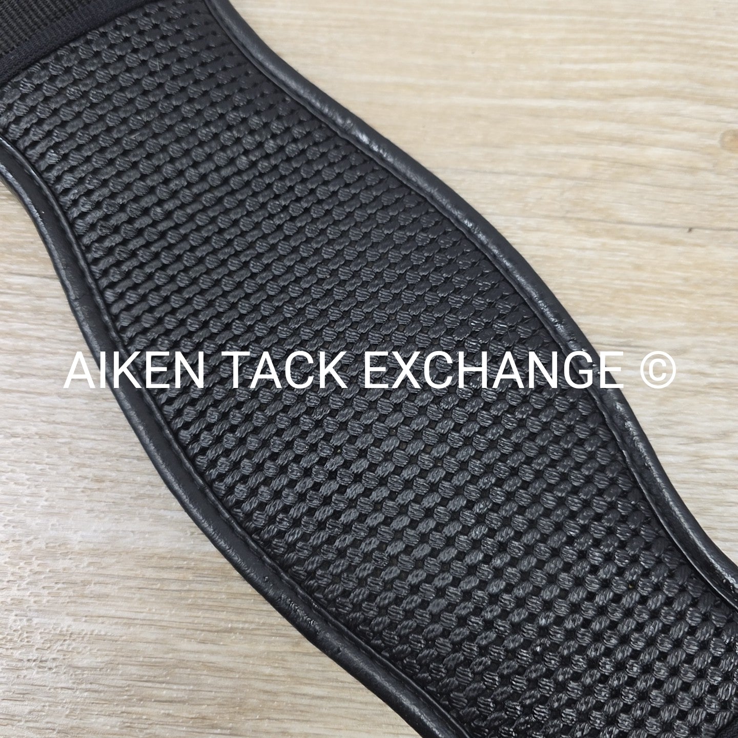 HFT Synthetic Dressage Girth, Black, 20"