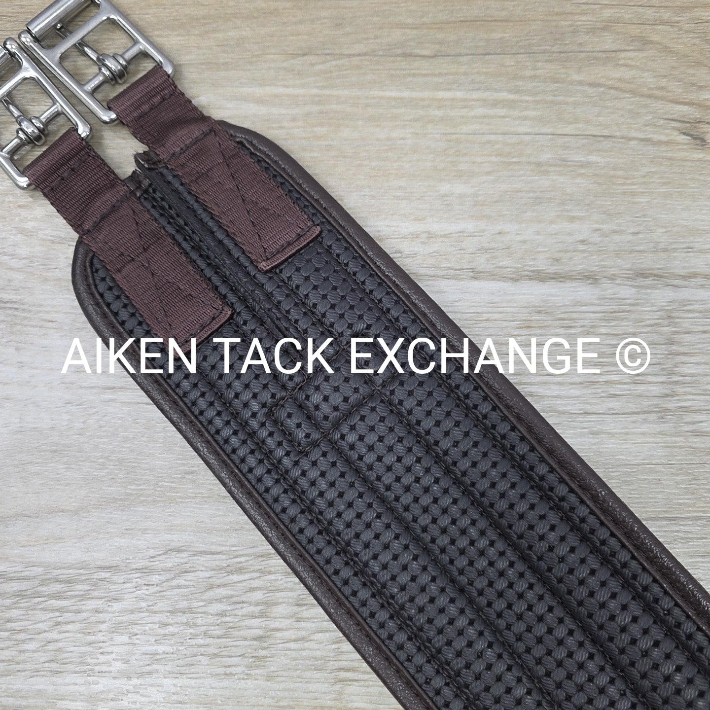 Ovation Chafeless Girth with Single End Elastic 58"