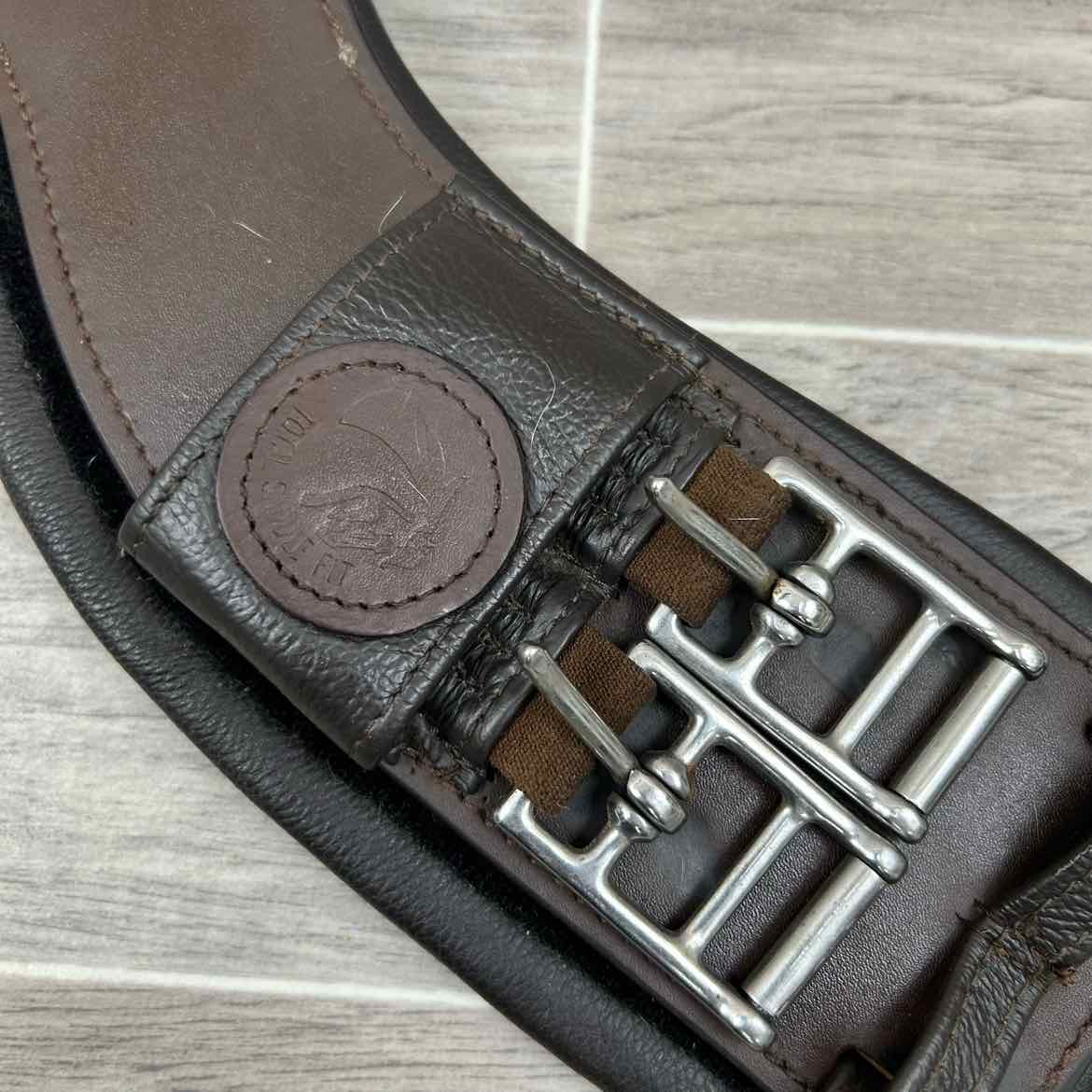 Total Saddle Fit StretchTec Shoulder Relief Dressage Girth with Leather Liner,