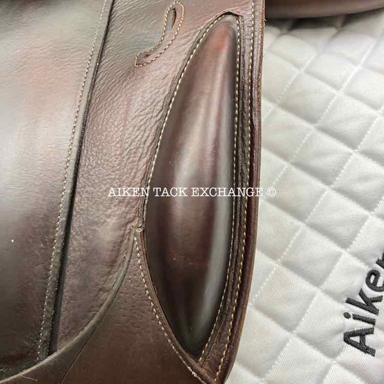 2014 Devoucoux Chiberta Junior Monoflap Jump Saddle, 16.5" Seat, 0A Flap, Medium Wide Tree, D3D Panels, Full Buffalo Leather