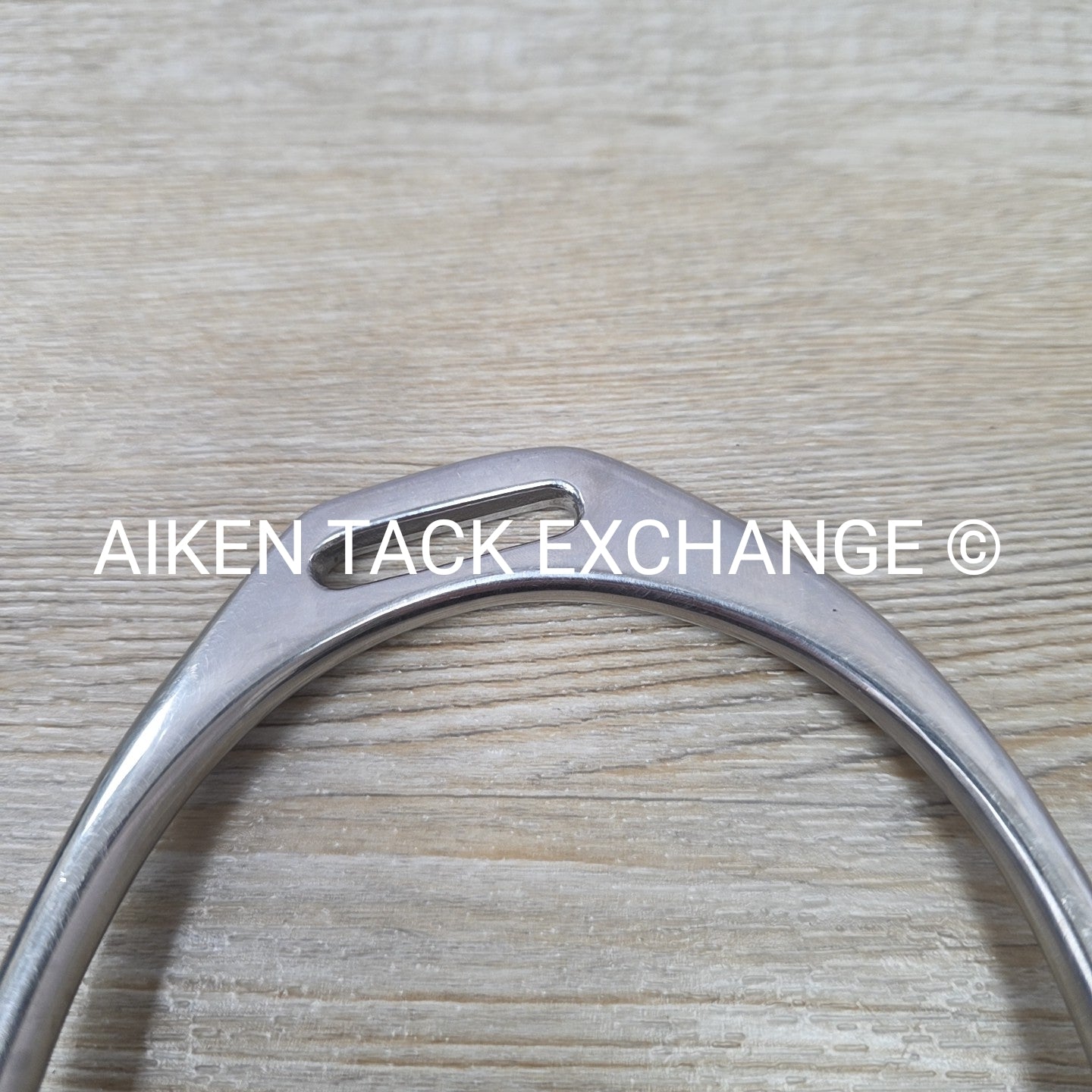 Stubben Offset Fillis Stirrup Irons 4.75"