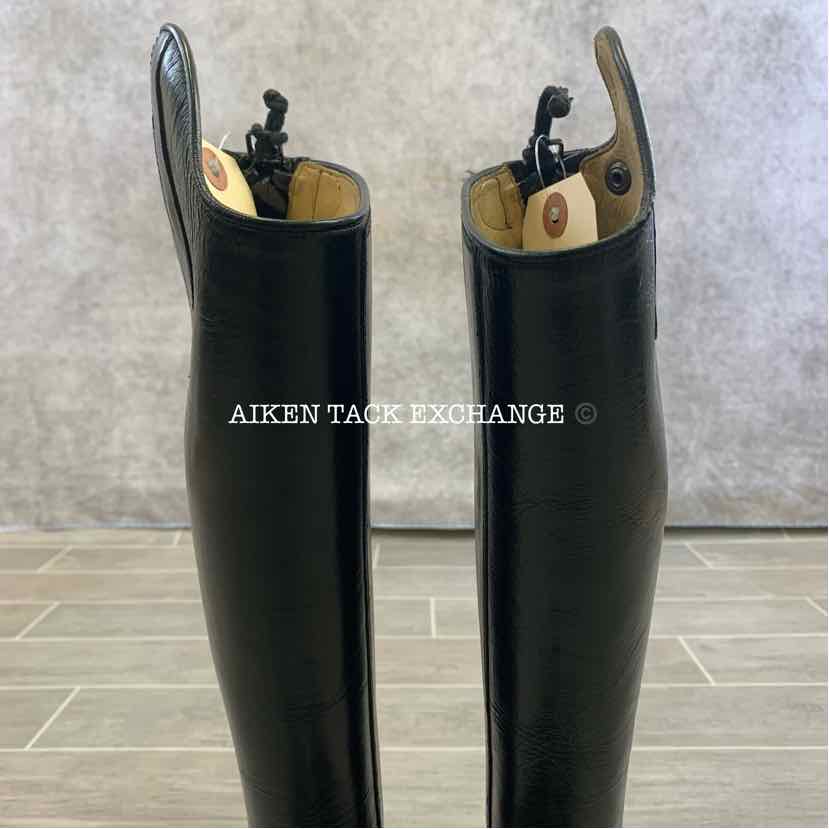 La Mundial Dress Boot, Size 8/8.5 Calf Height 45.5 Width 34