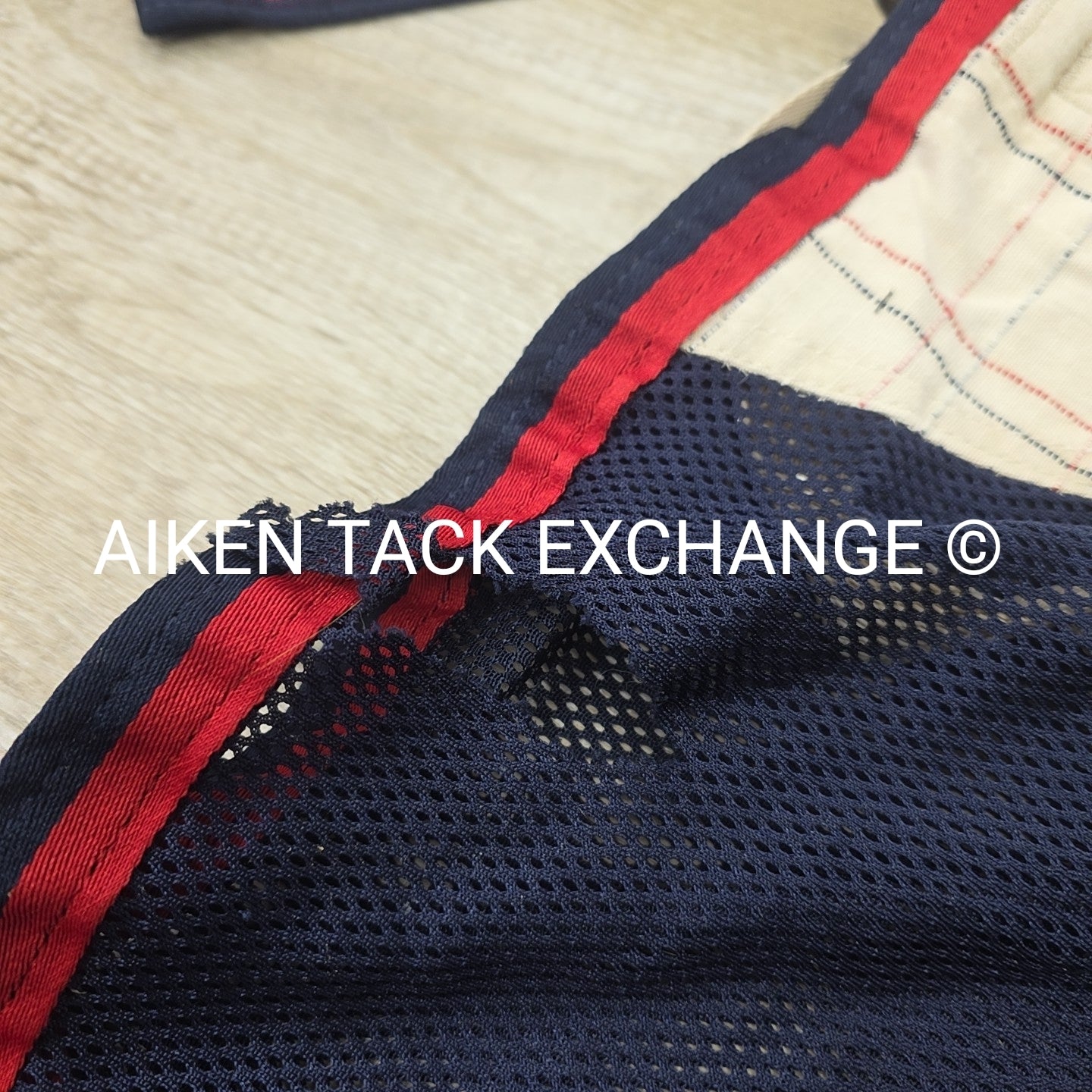 Weatherbeeta Breeze with Surcingle Combo Neck, 85"