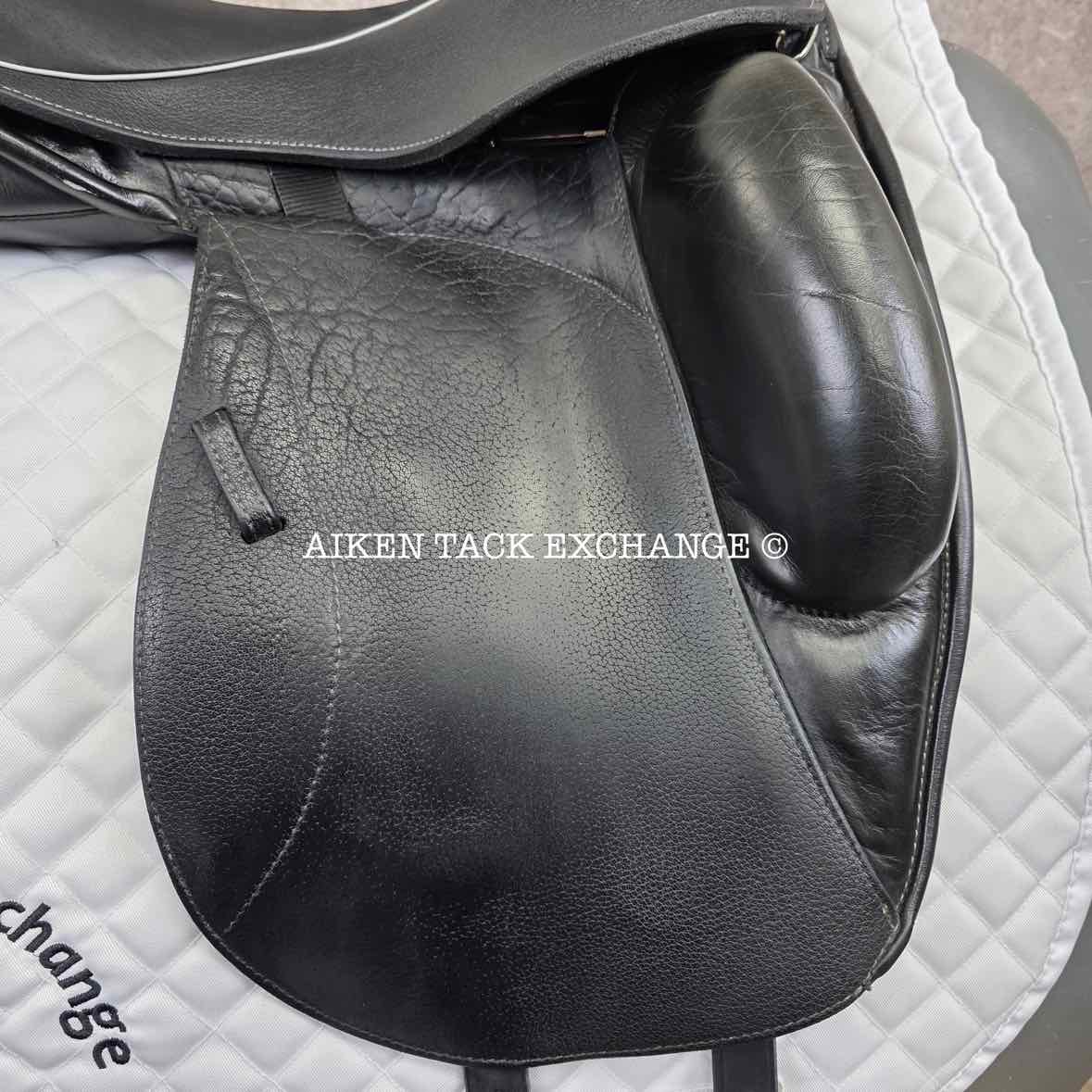 2013 Custom Saddlery Icon Coda Monoflap Dressage Saddle, 18" Seat, Adjustable Tree, Wool Flocked Panels