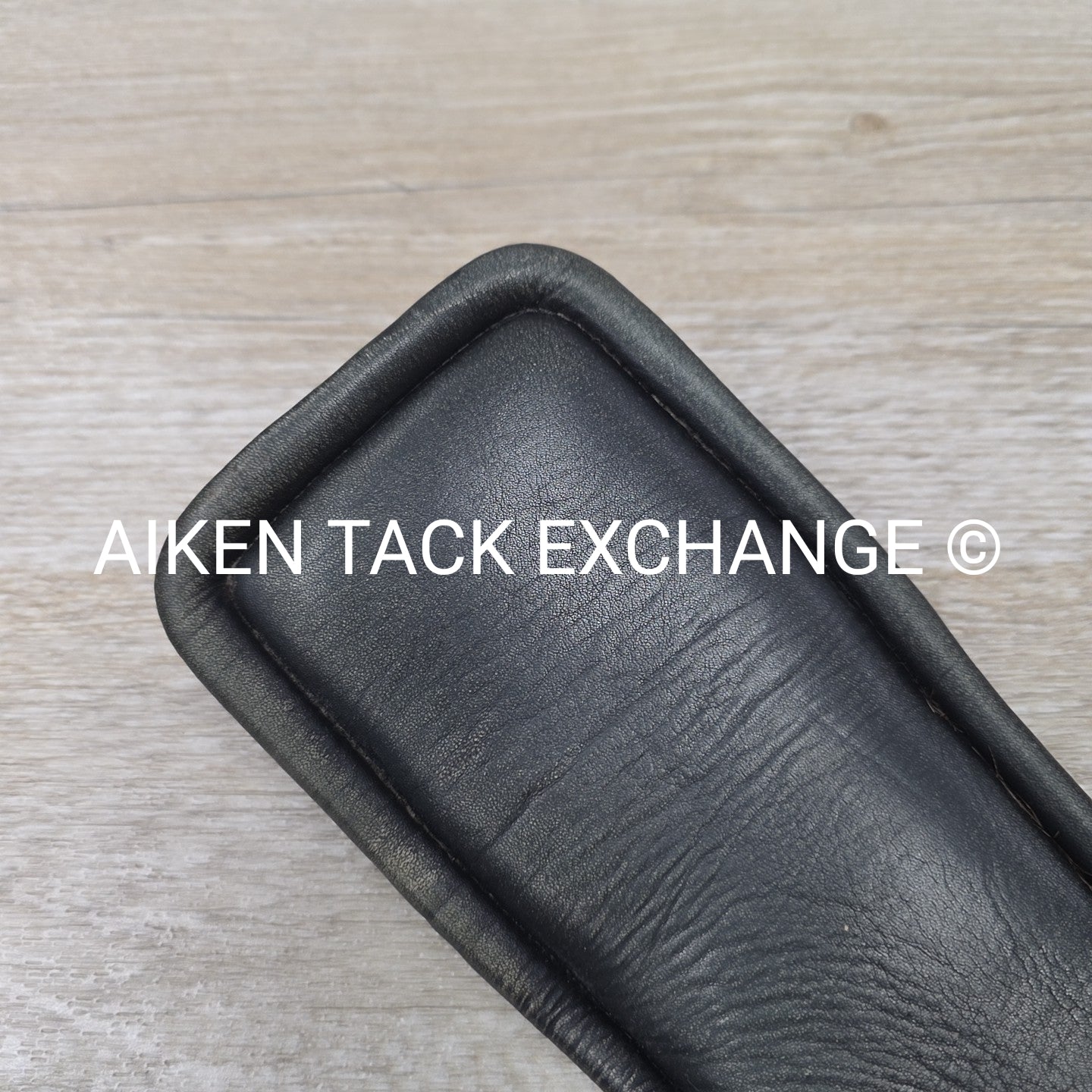 Total Saddle Fit Anatomic Shoulder Relief Girth, Black, 26"