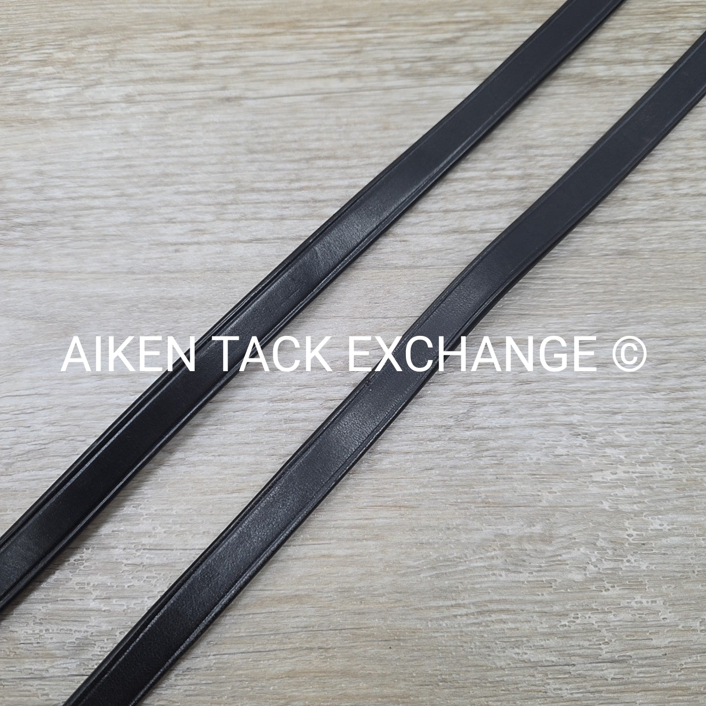 Bobby's English Tack Leather Reins with Hand Stops, Black, 54"
