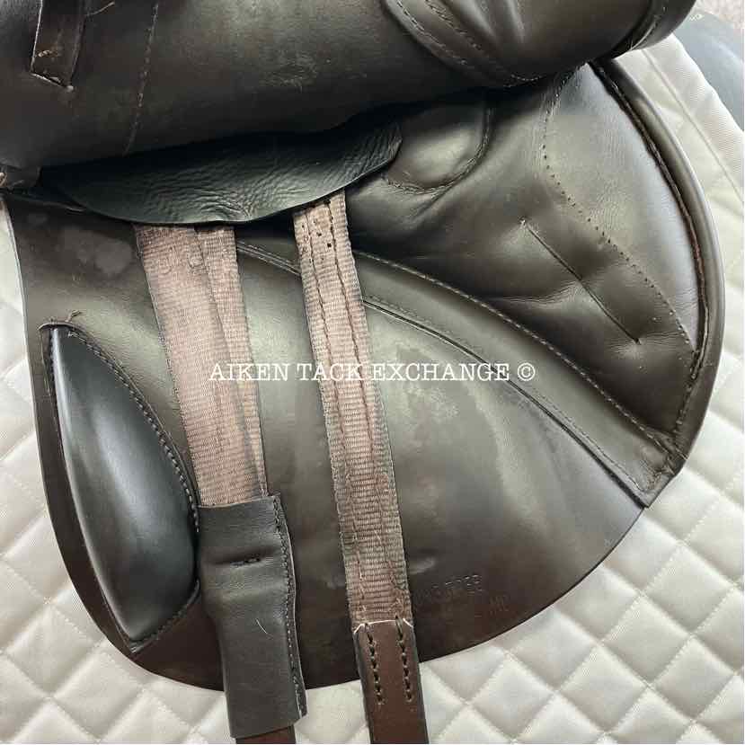 2013 Black Country Solare Jump Saddle, 17.5" Seat, Medium/Medium Wide Tree, Wool Flocked Serge Panels