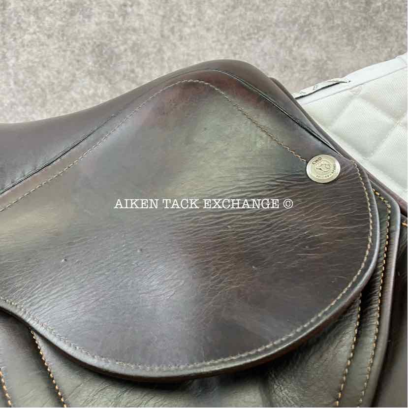 2015 CWD SE02 Close Contact Jump Saddle, 17" Seat, 3L Flap, Medium Tree, Foam Panels, Full Buffalo Leather