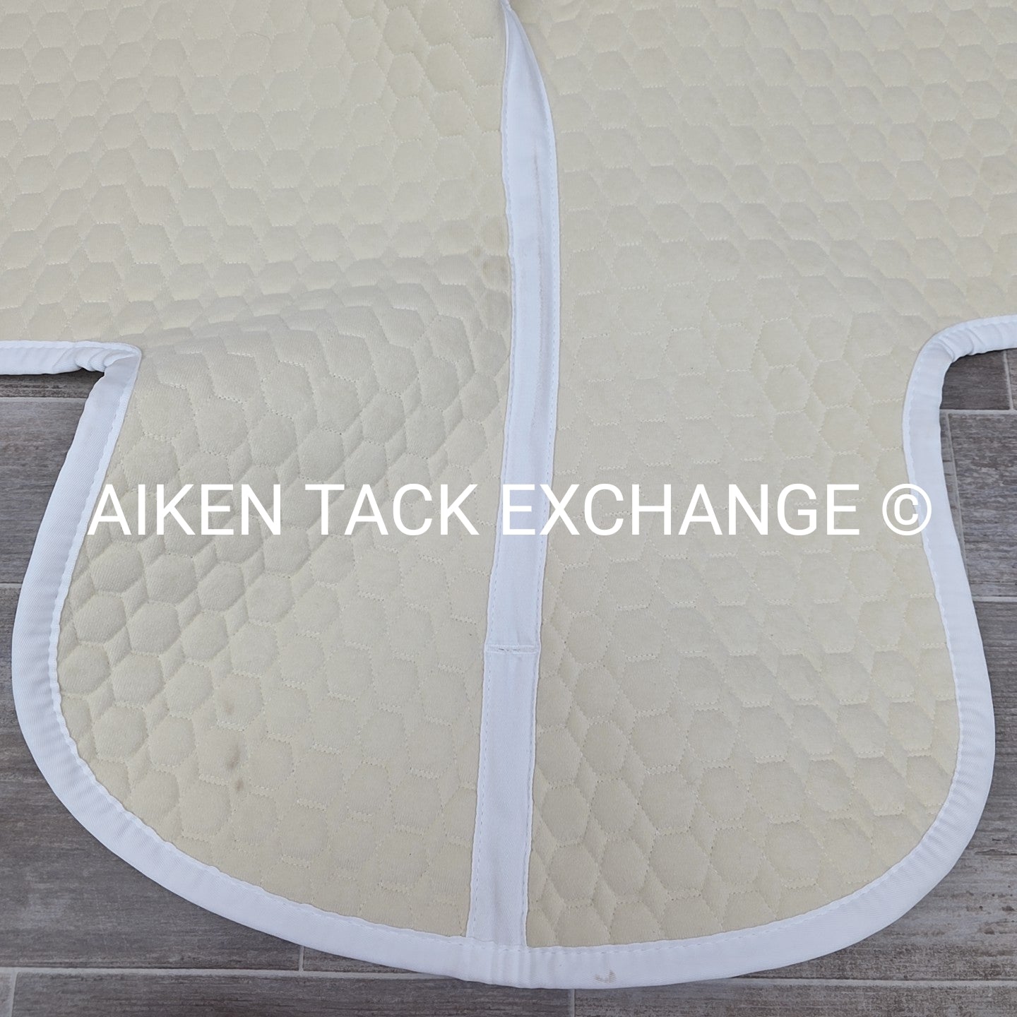 EA Mattes Platinum Contour Quilt Correction Pad, Size XLarge