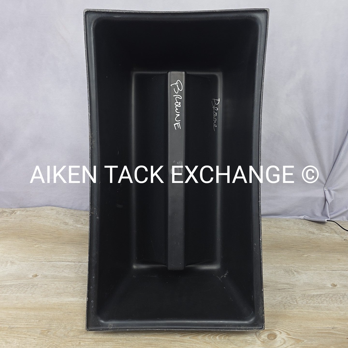 High Country Plastics Double Salt / Mineral Block Holder