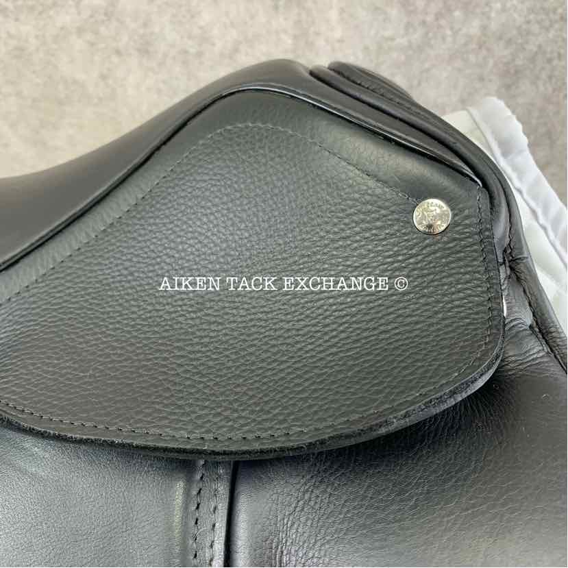 2018 Custom Saddlery Advantage Monoflap Dressage Saddle, 17.5” Seat, Adjustable Tree, Wool Flocked Panels