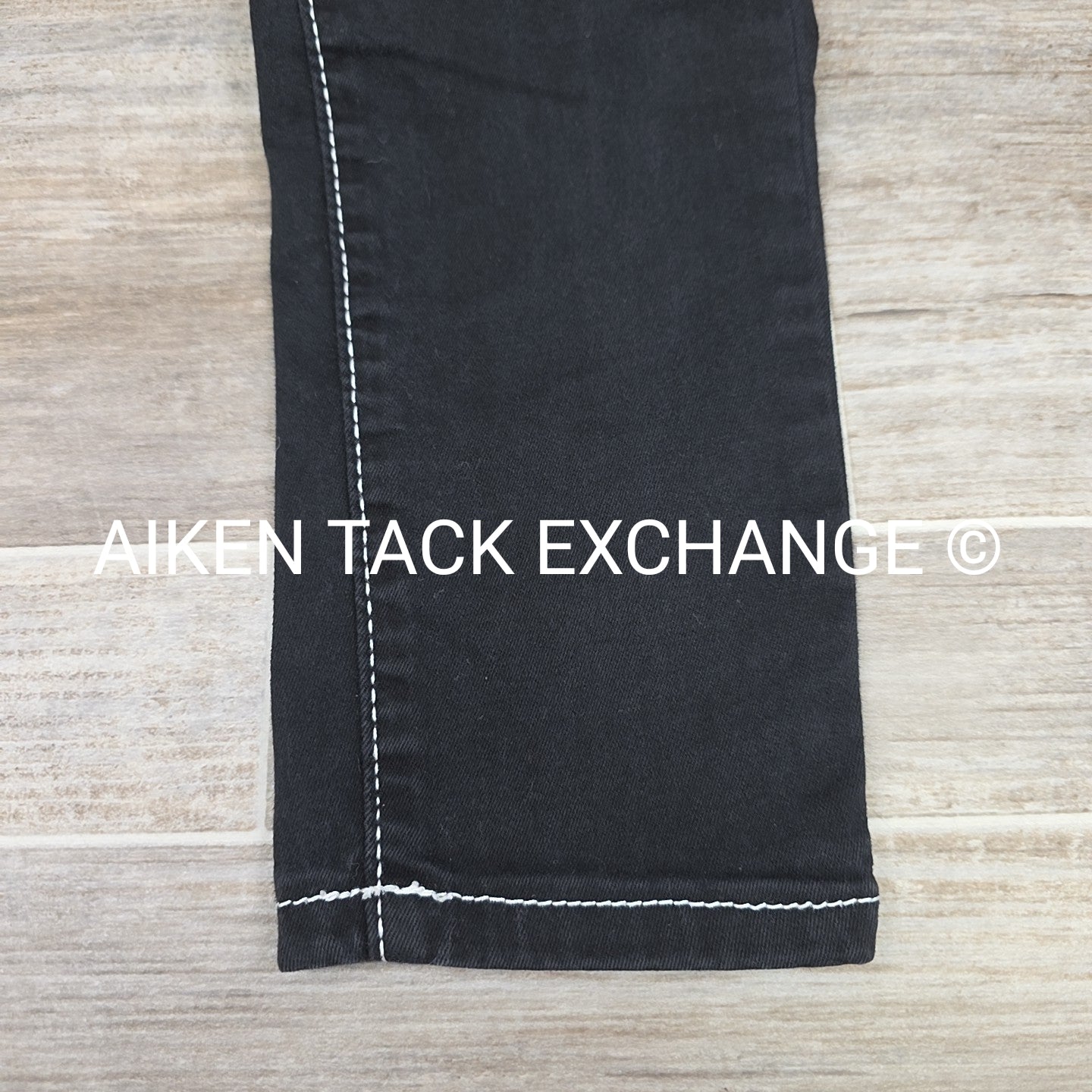 White Stitched Stretchy Jeans, Women's Medium