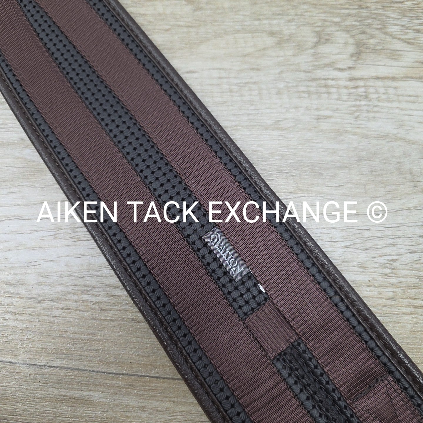 Ovation Chafeless Girth with Single End Elastic 58"