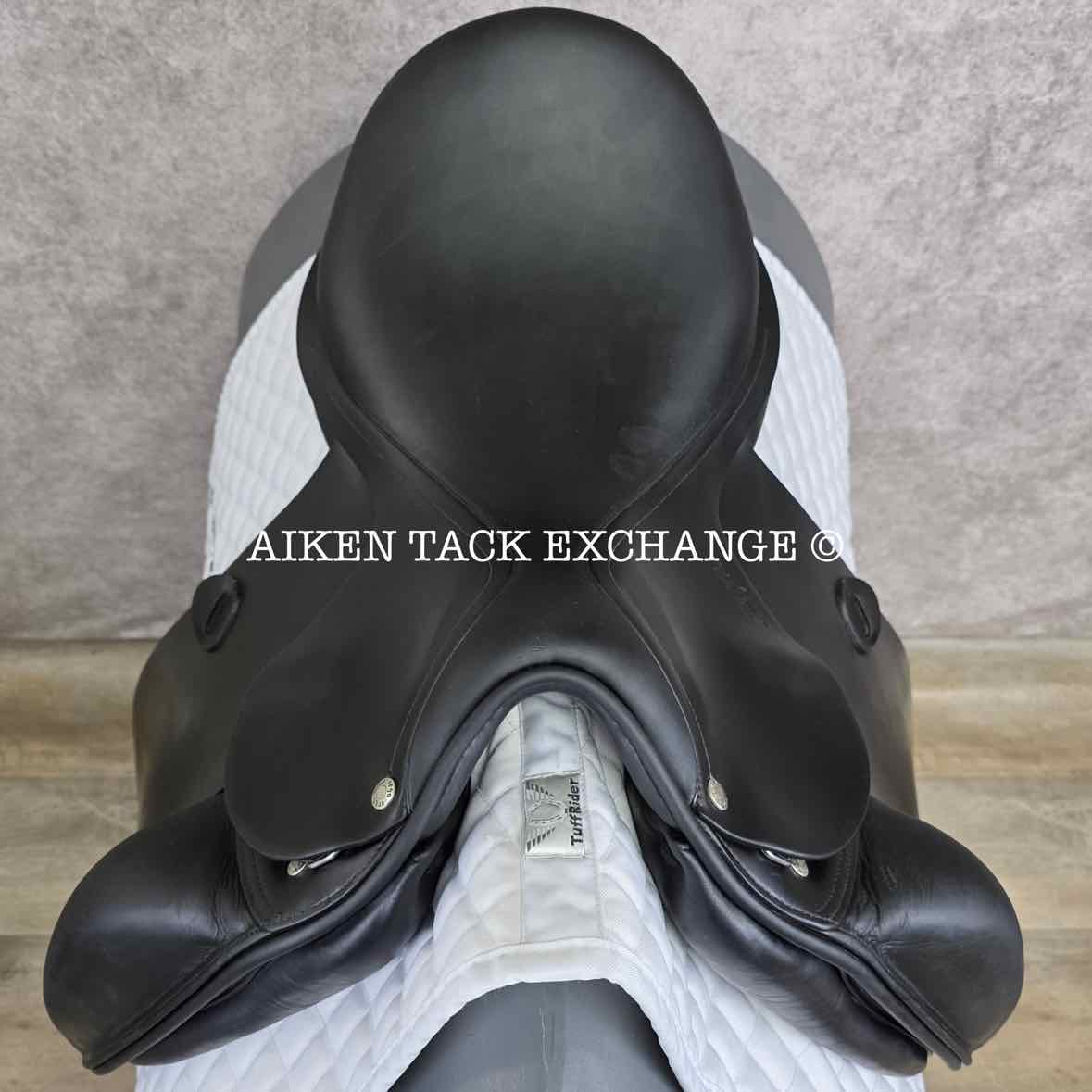 2007 Amerigo Vega Dressage Saddle, 17" Seat, Medium Tree, Wool Flocked Panels