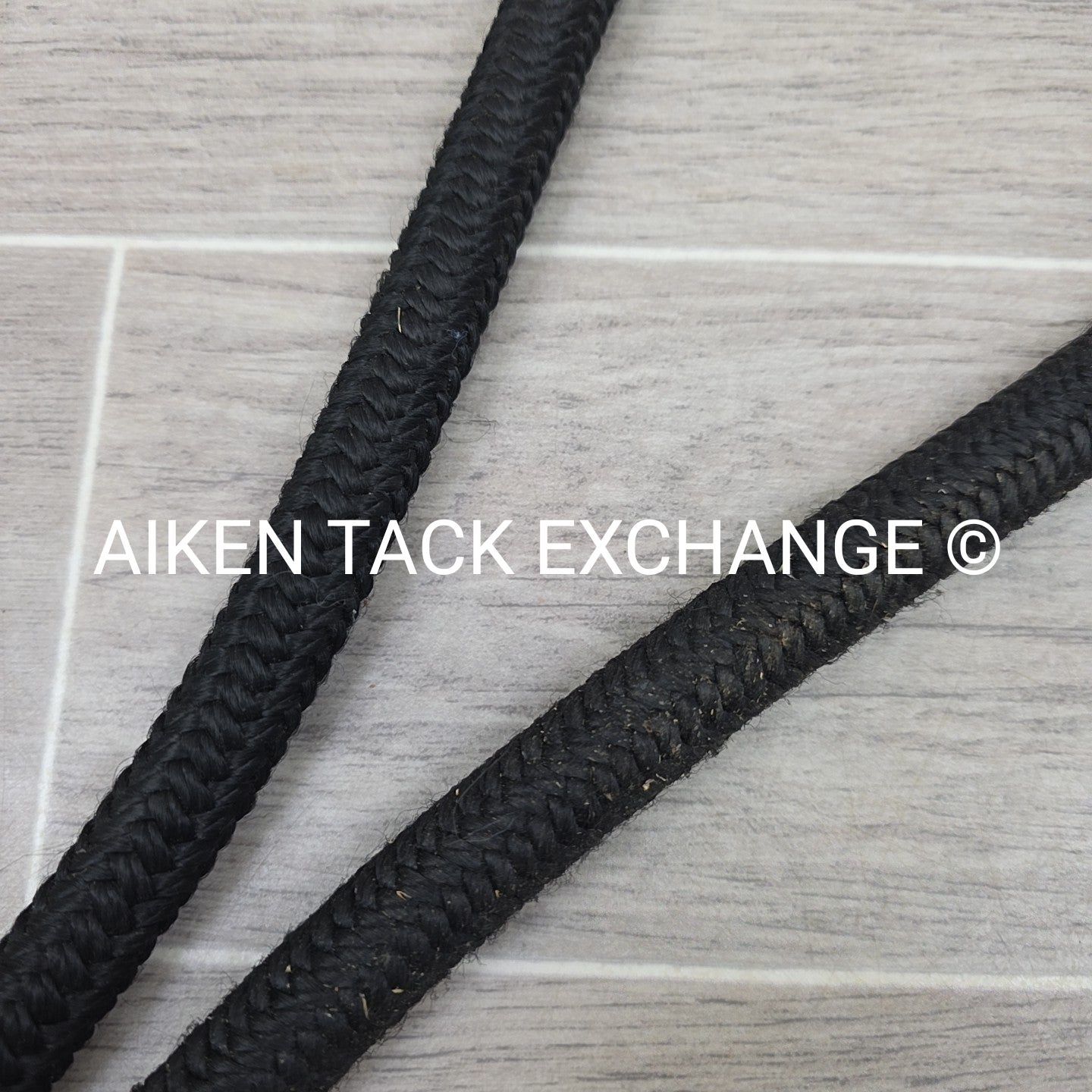 Bungee Cross Tie, 1