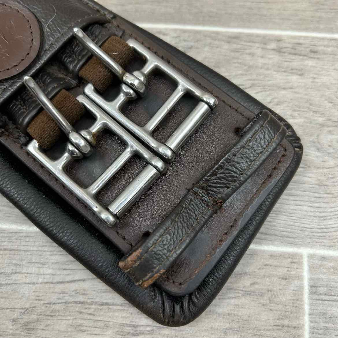 Total Saddle Fit StretchTec Shoulder Relief Dressage Girth with Leather Liner,