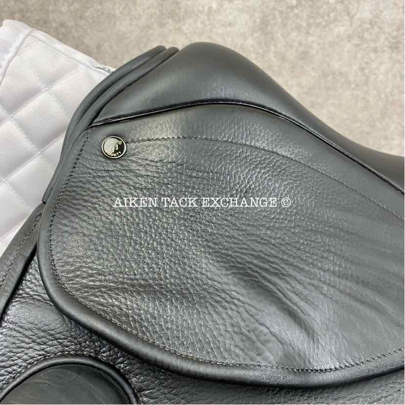 2009 County Perfection Dressage Saddle, 17" Seat, Forward Flap, Medium Tree, Wool Flocked Panels