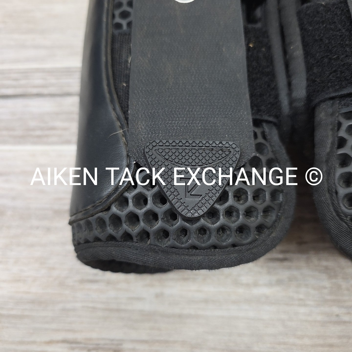 Equilibrium Tri-Zone Impact Sport Boot Set, Front & Hind, Size Small
