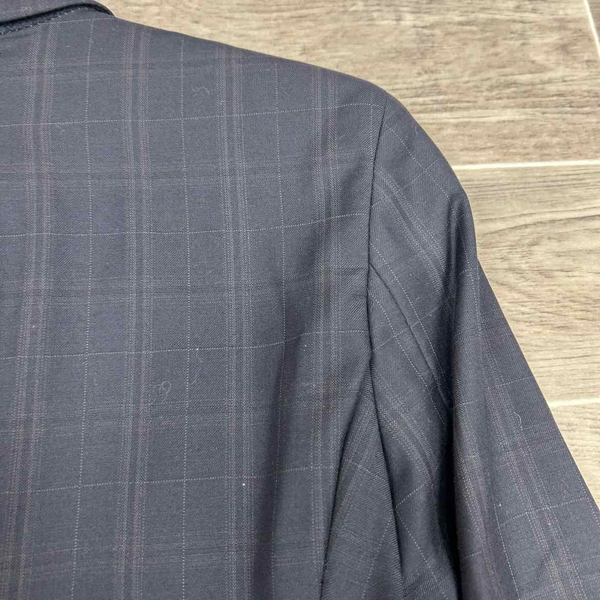 RJ Classics Prestige Collection Show Coat, Size 4 R