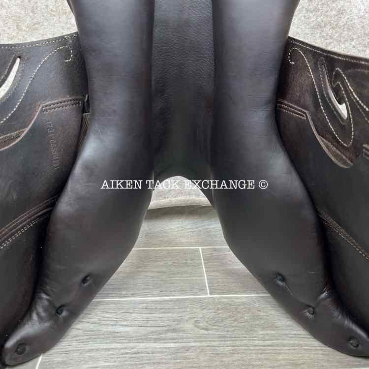**SOLD** 2021 Prestige Passion K Monoflap Jump Saddle, 17" Seat, 34 Tree - MW, Wool Flocked Panels
