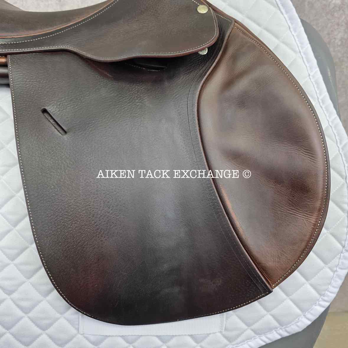2003 Butet L-Seat (Semi Deep) Close Contact Jump Saddle, 17" Seat, 1 Flap, Medium Tree, Foam Panels