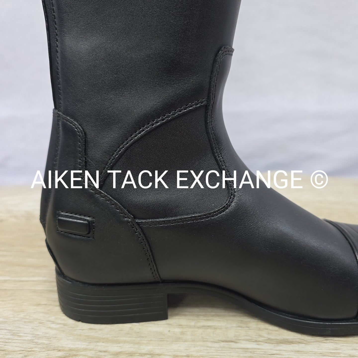 Ariat Kinsley Dress Boot, Size 7 - Medium Height - Wide Calf