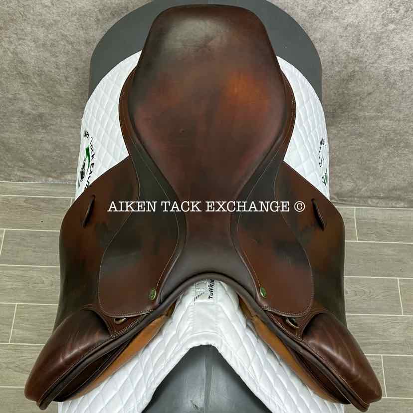 HDR Pro A/O Close Contact Jump Saddle, 17.5" Seat, M/MW Tree, Foam Panels