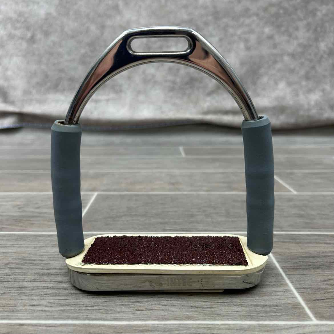 Intec Flex Rider UMS 6 Way Stirrup Irons with Sure Grip Pads 4.5"