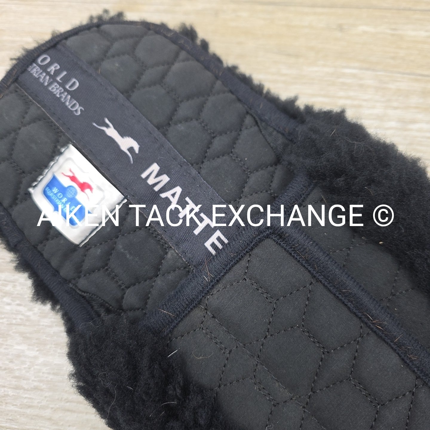 Mattes Sheepskin Dressage Girth Cover, Black, 26"