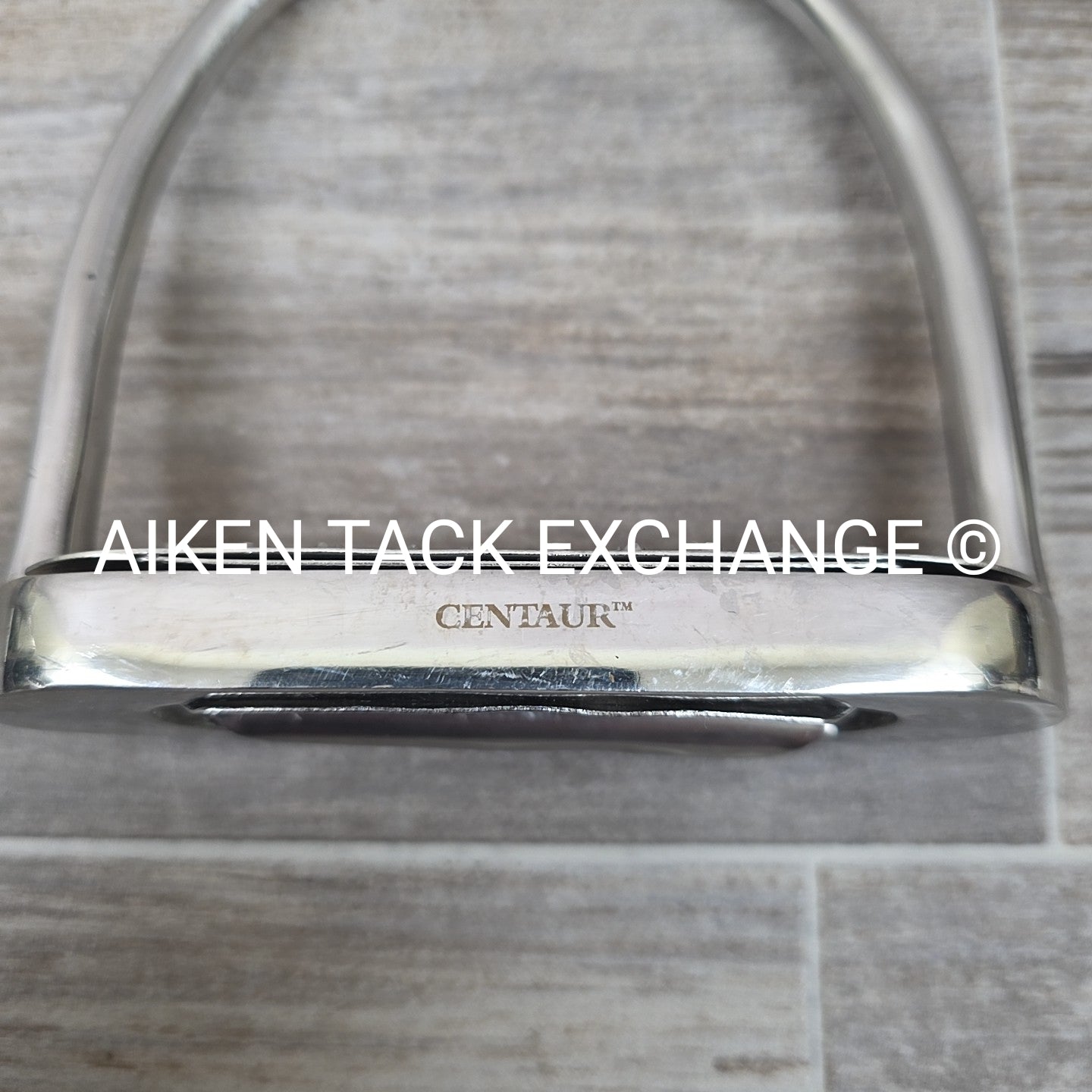 Centaur Fillis Stirrup Irons with Cheese Grater Pads 4.5"