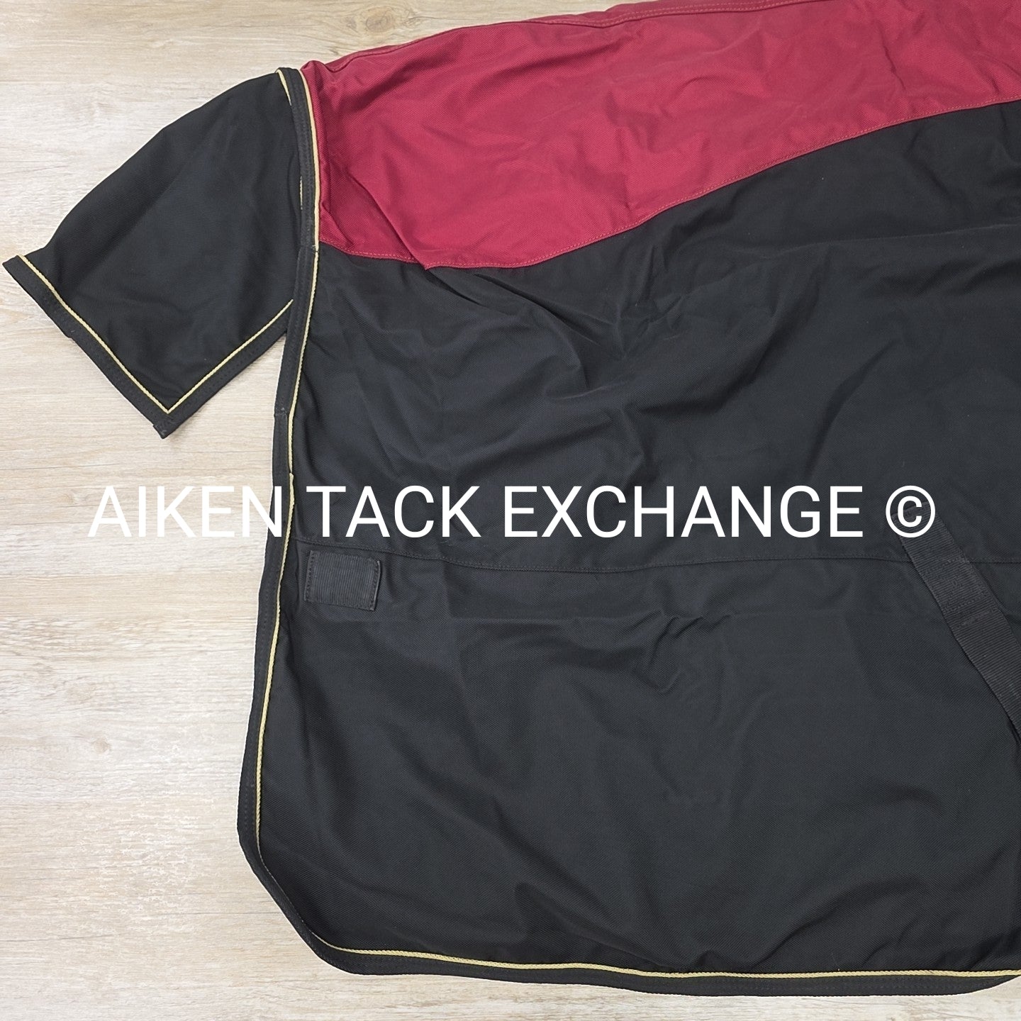 Schneiders VTEK Adjusta-Fit Turnout Sheet, 84"