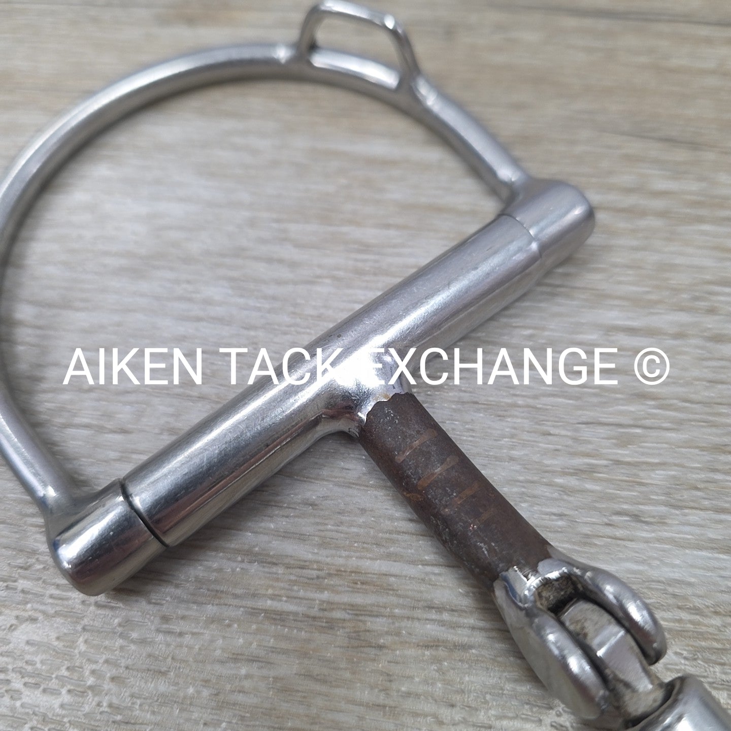 Myler Double Hinged Comfort Snaffle D Ring Bit with Hooks 5.25"